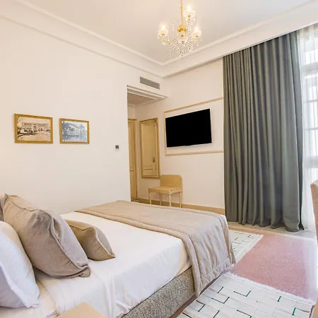 Majestic Hotel-3